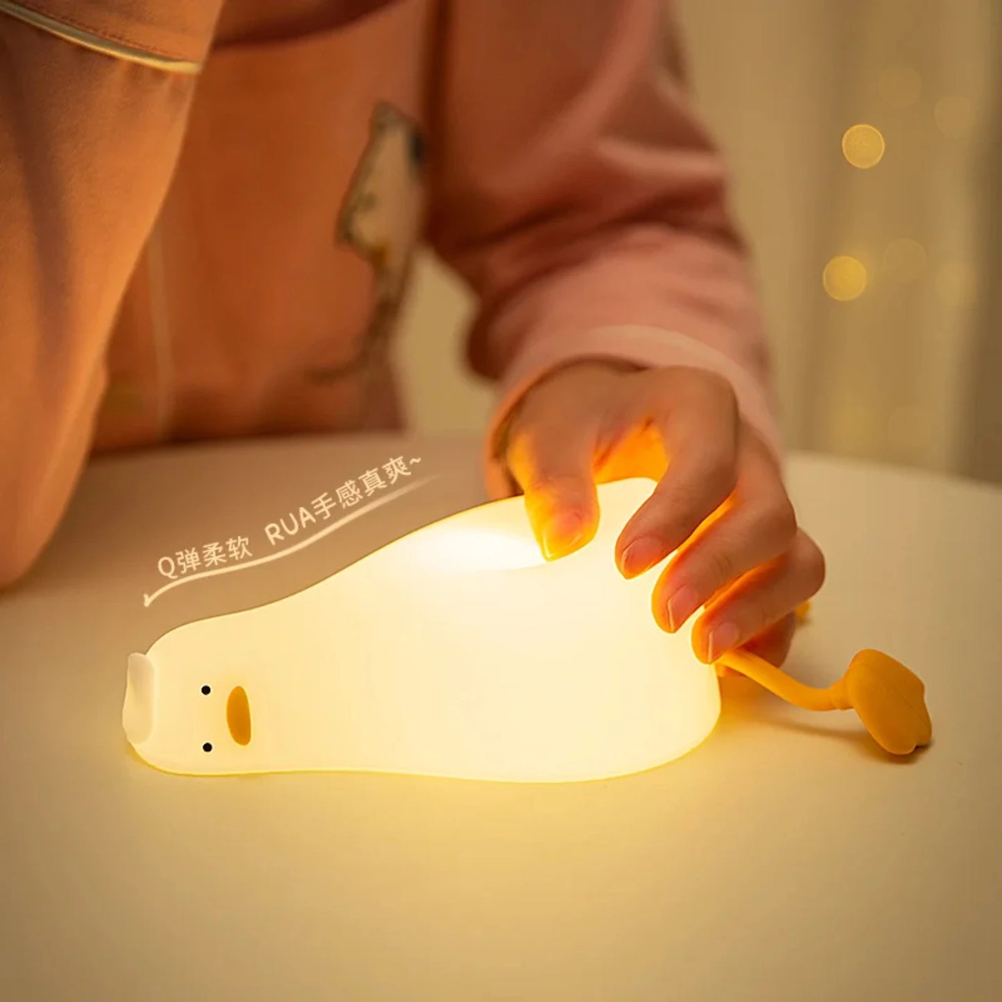 Adorable Rechargeable Silicone Duck-Shaped Night Light