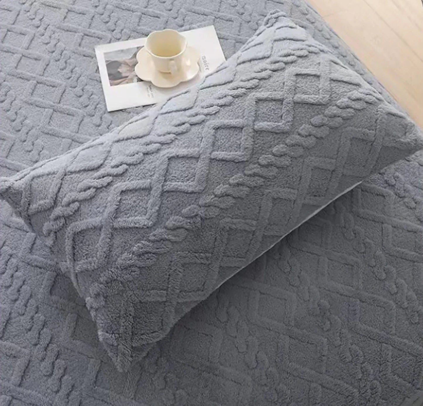 Velvet Thick Warm Winter Fitted Mattress Cover