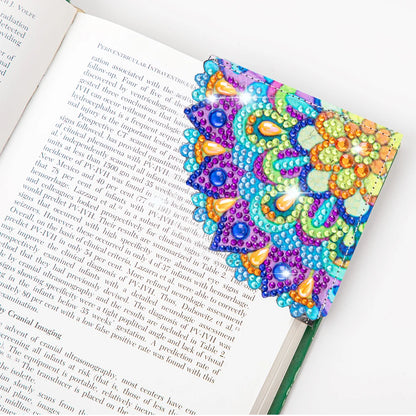 DIY Mosaic Triangle Diamond Painting Corner Bookmark